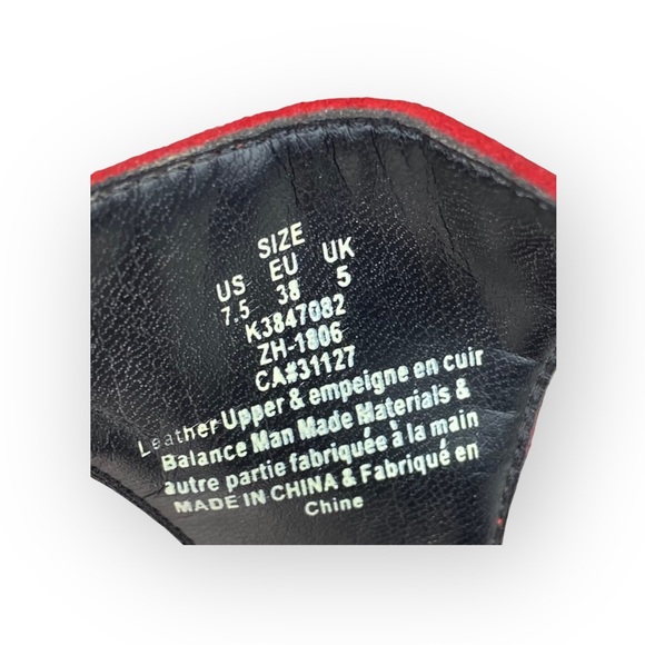 DKNY ༄ Colby T-Strap Platforms Heels Sandals༄ Red Suede Gold Detail ༄ 38 7.5M 8M - Picture 9 of 16